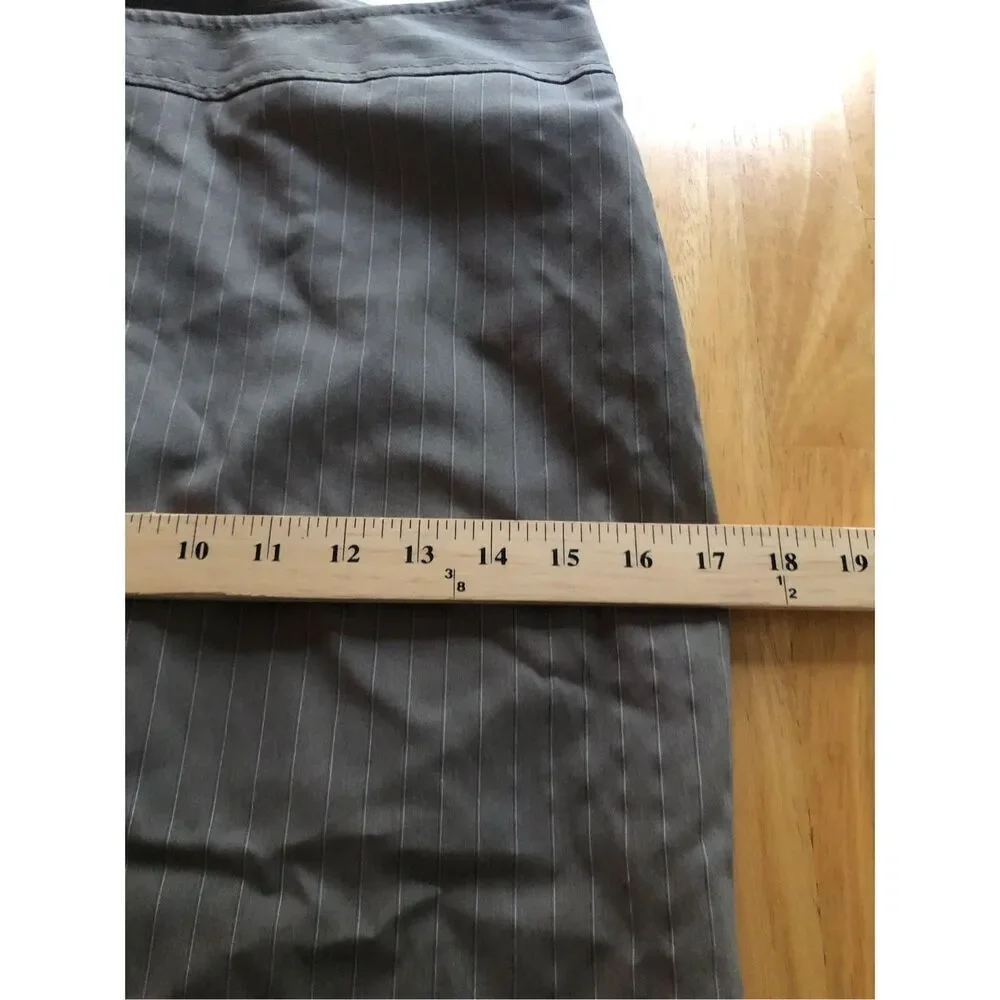 The Limited Pencil Skirt Size 2 Gray Pinstripe Career Stretch